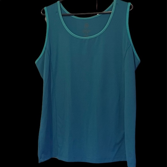 Workout tee - Picture 4 of 4